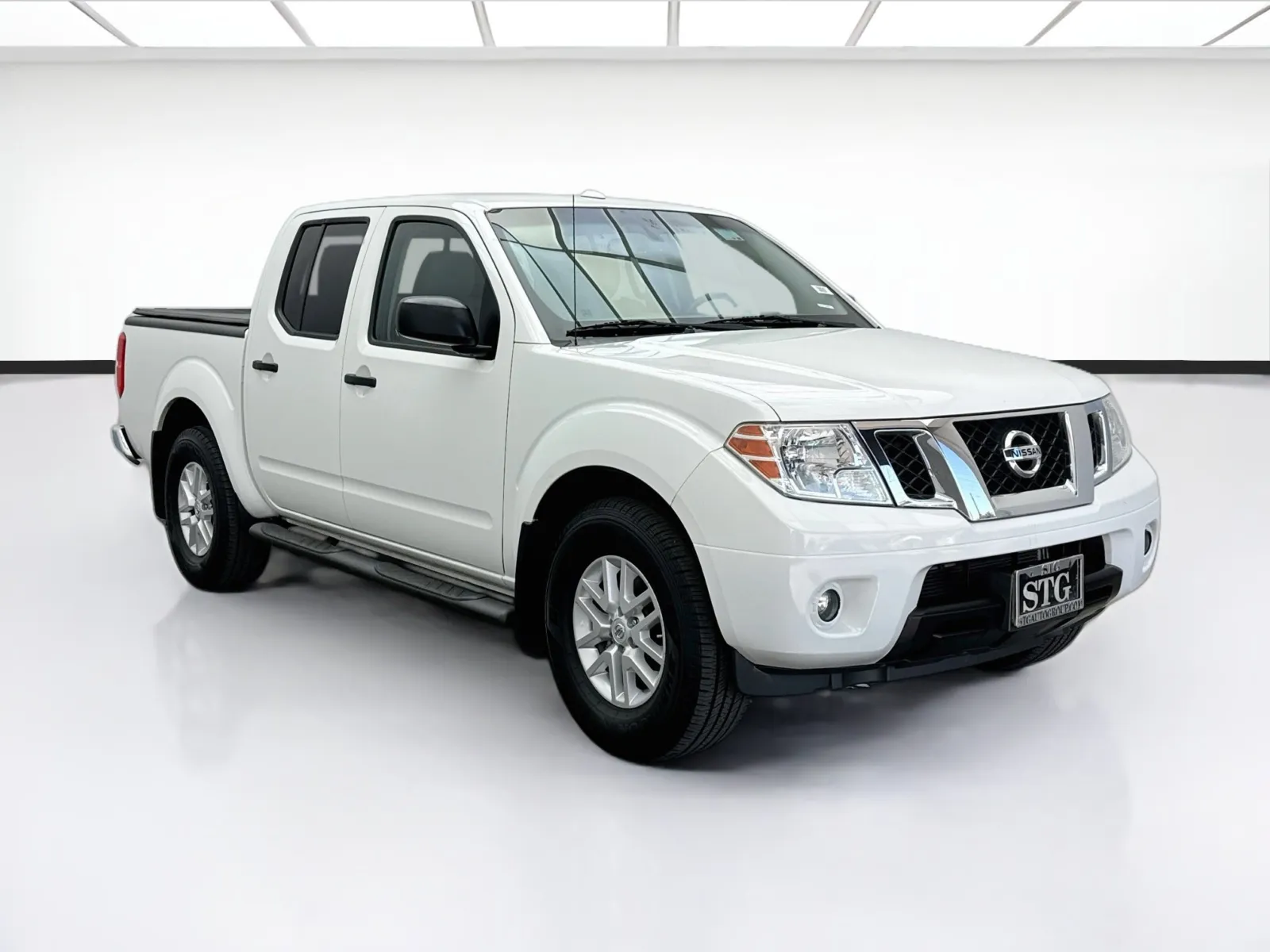 Nissan Frontier photo 3