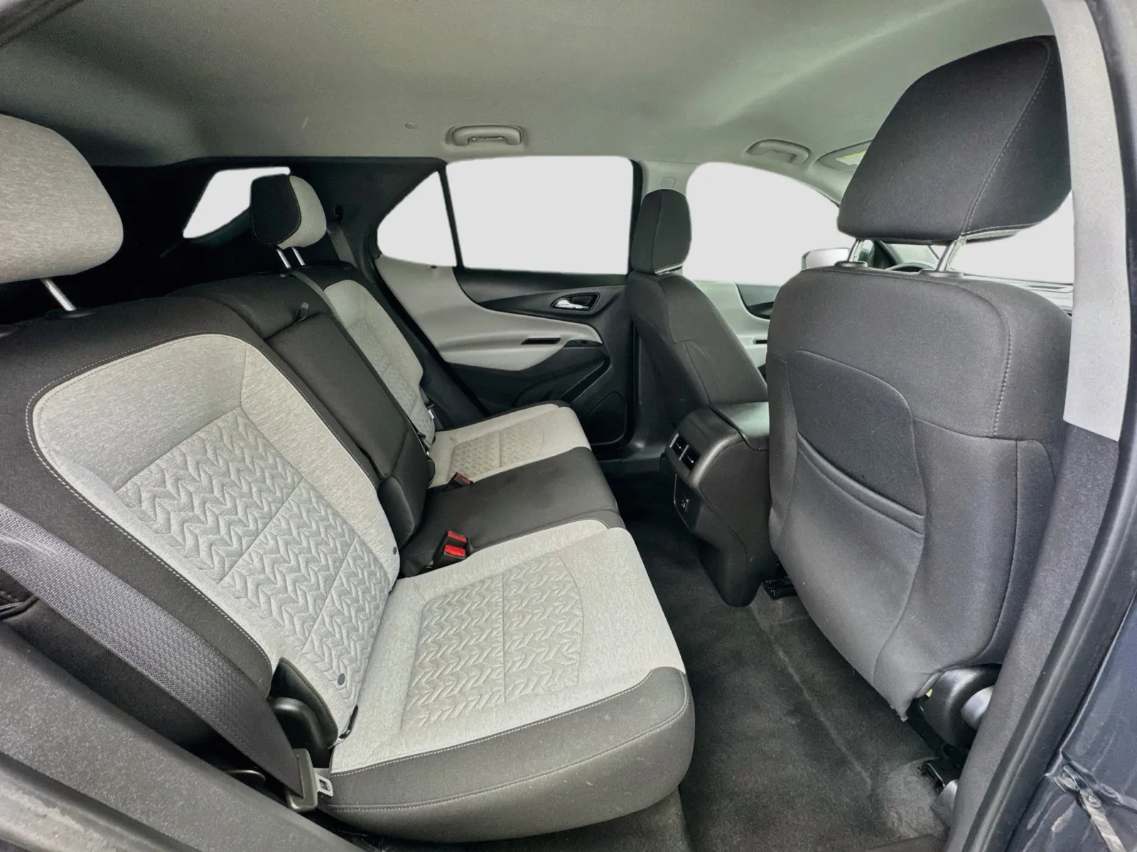 Chevrolet Equinox photo 18