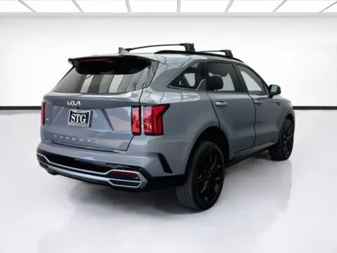 More photos of 2022 Kia Sorento SX at STG Bellflower, CA
