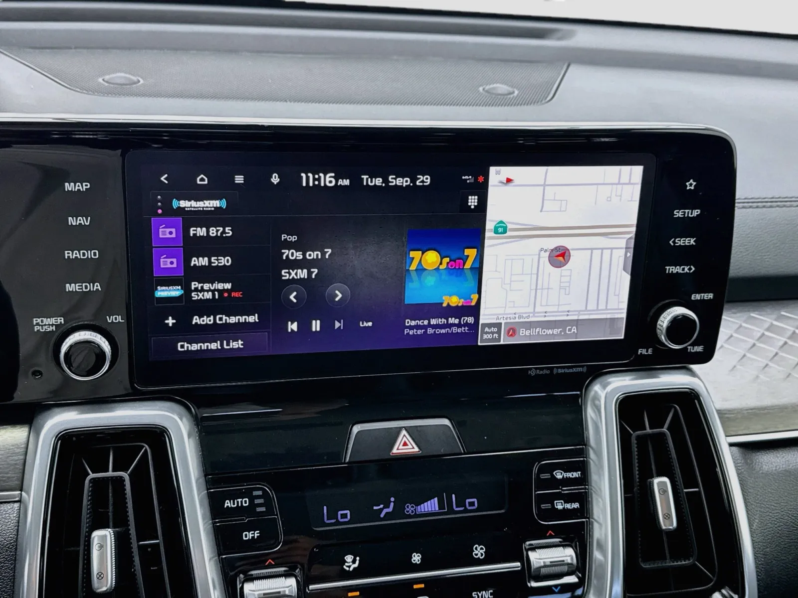 Kia Sorento photo 11