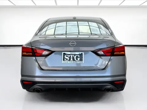More photos of 2023 Nissan Altima 2.5 SL at STG Bellflower, CA