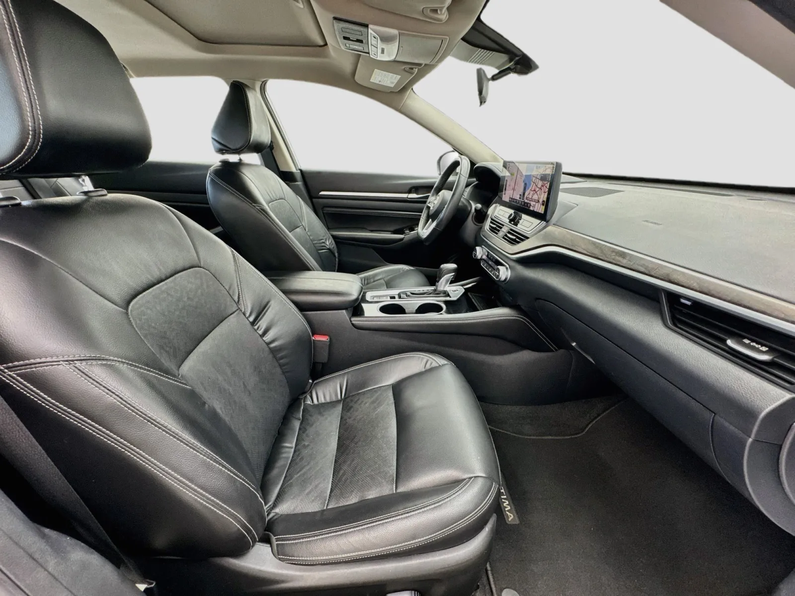 Nissan Altima photo 20