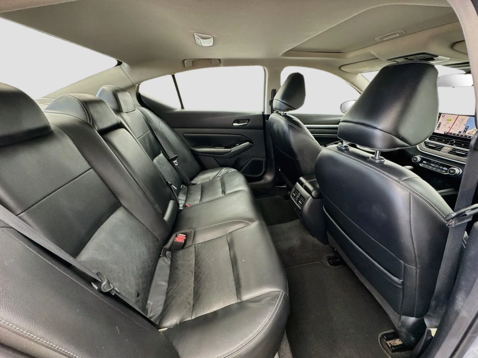 Nissan Altima photo 19