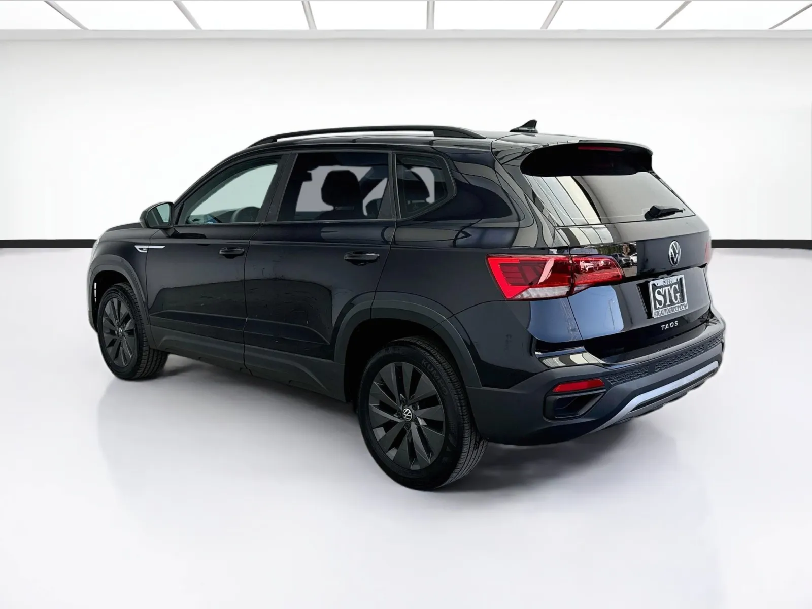 Volkswagen Taos photo 6