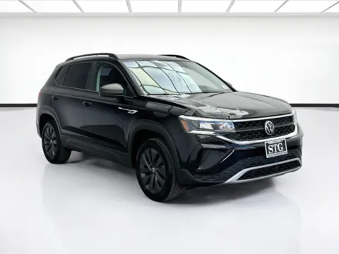Another view of 2022 Volkswagen Taos 1.5T S for sale in Bellflower, CA at STG Bellflower