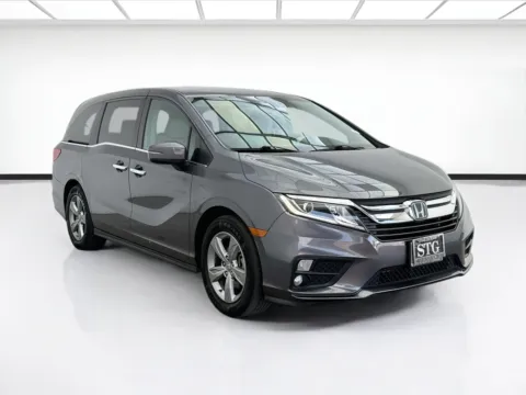 Another view of 2019 Honda Odyssey EX-L for sale in Bellflower, CA at STG Bellflower