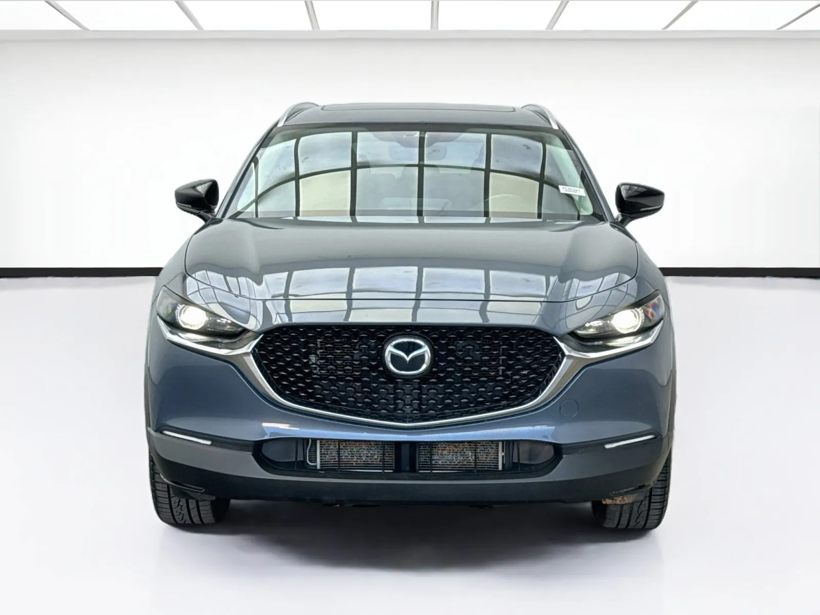 Mazda CX-30 photo 2