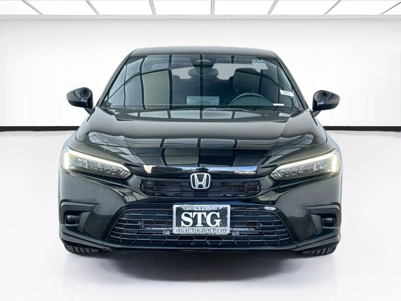Honda Civic photo 2