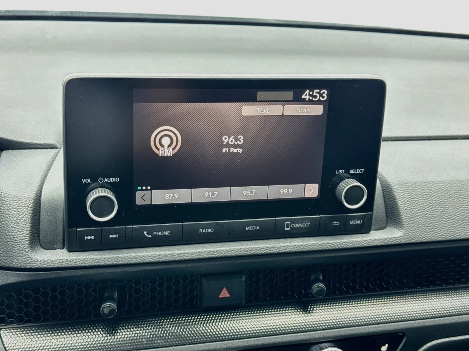Honda CR-V photo 11