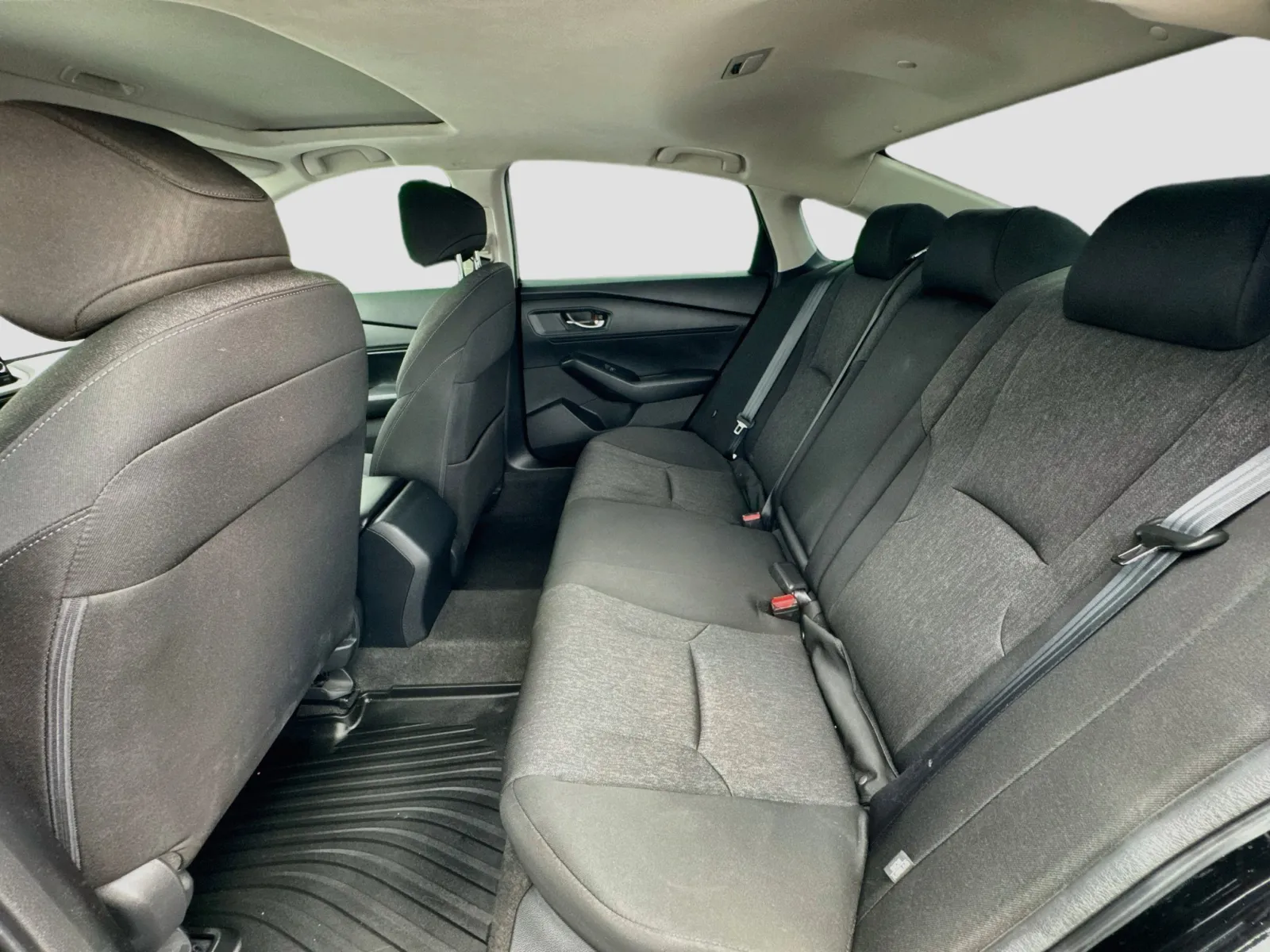 Honda Accord photo 16