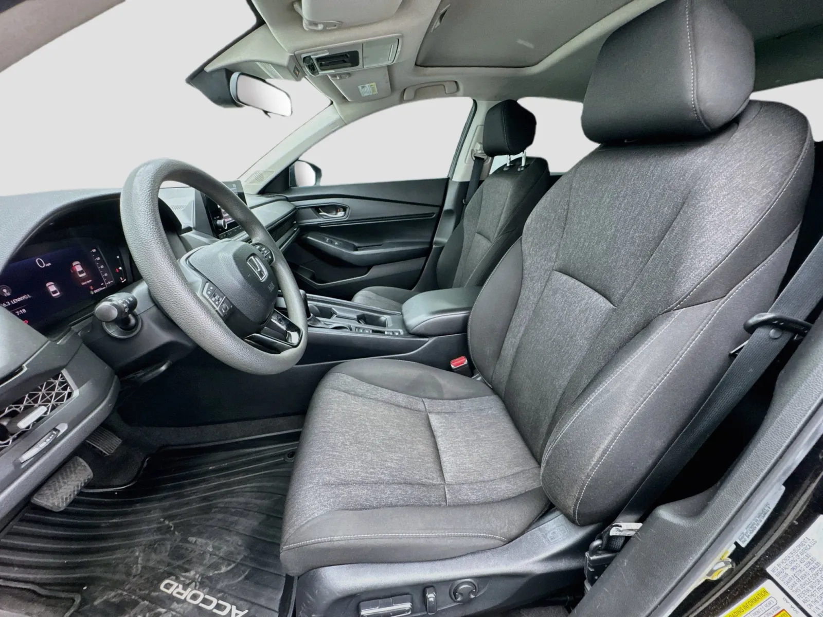 Honda Accord photo 13