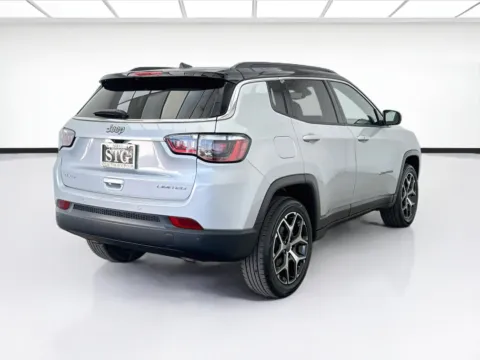 More photos of 2025 Jeep Compass Limited at STG Bellflower, CA