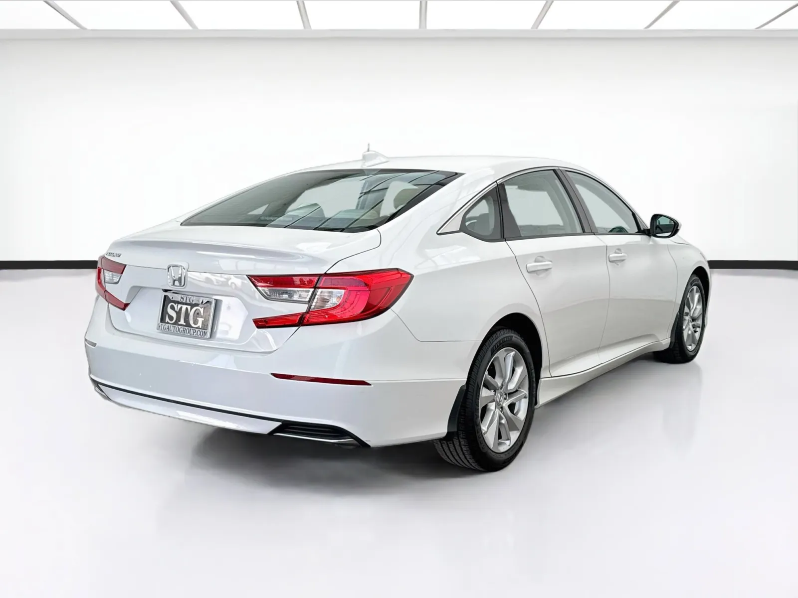 Honda Accord photo 4