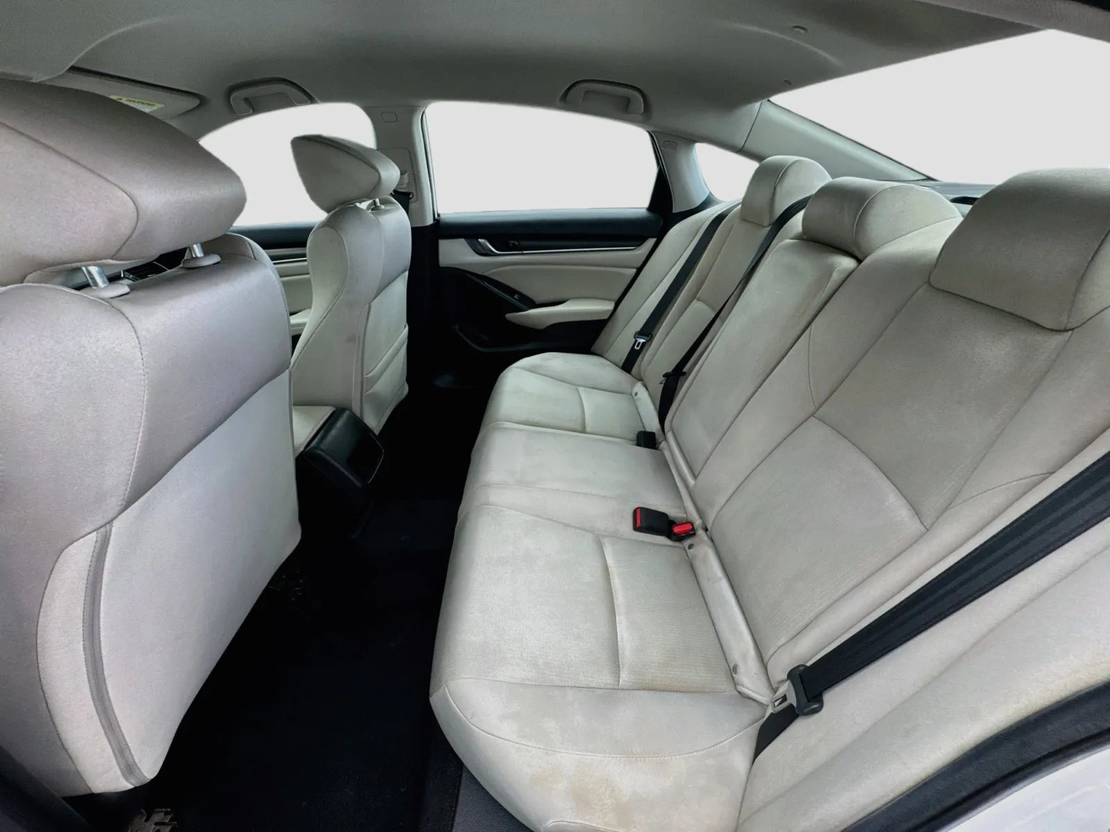 Honda Accord photo 15