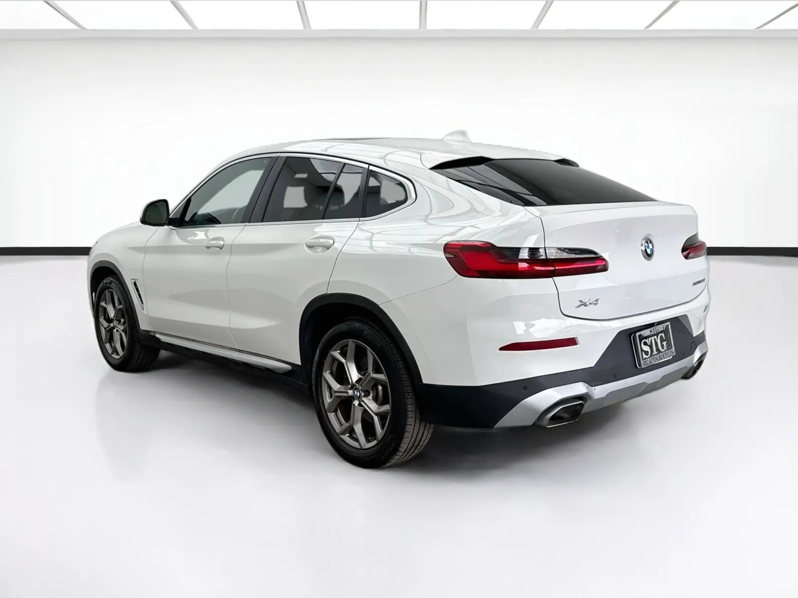 BMW X4 photo 6