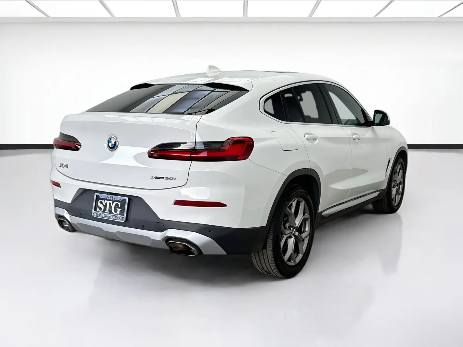 BMW X4 photo 4