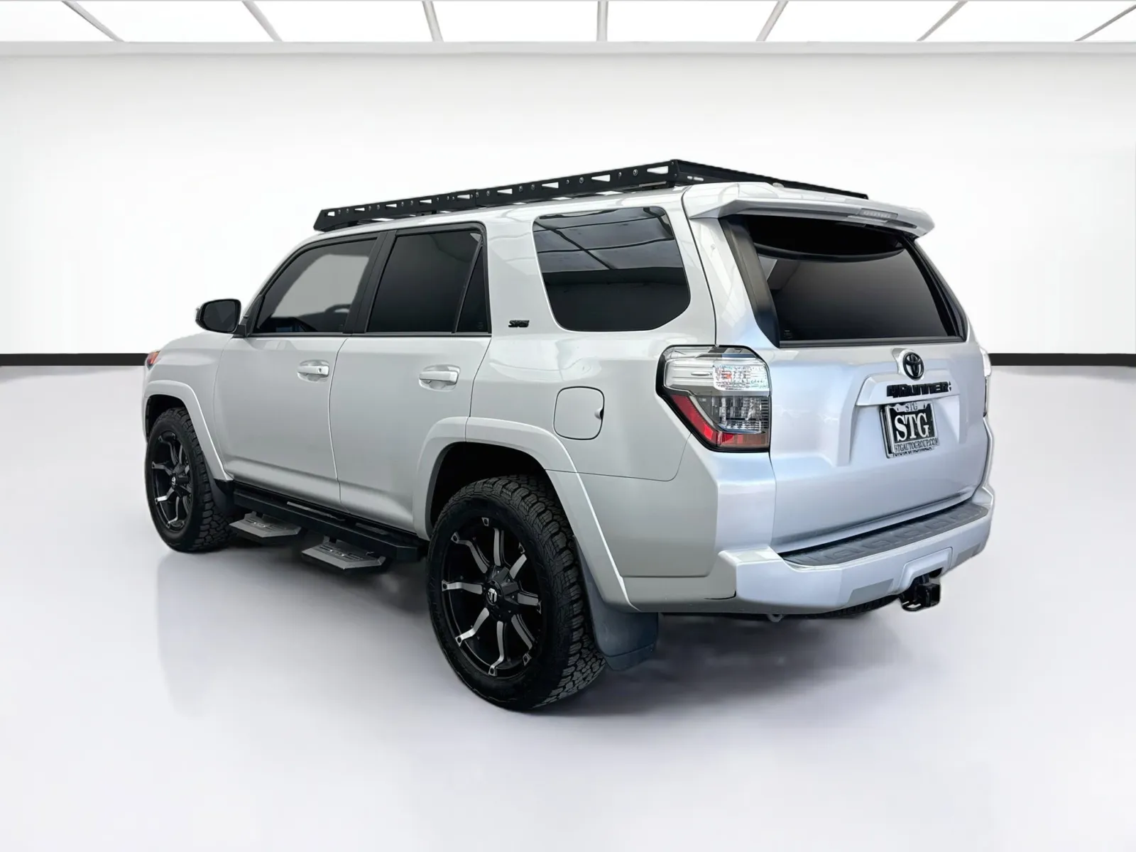 Toyota 4Runner photo 6