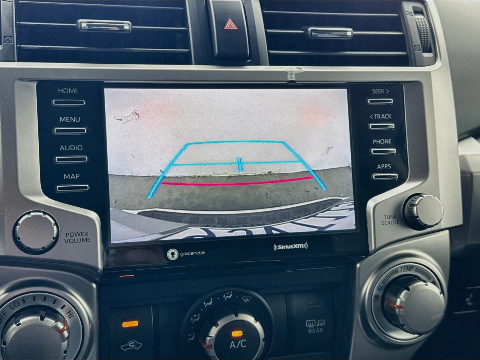 Toyota 4Runner photo 10