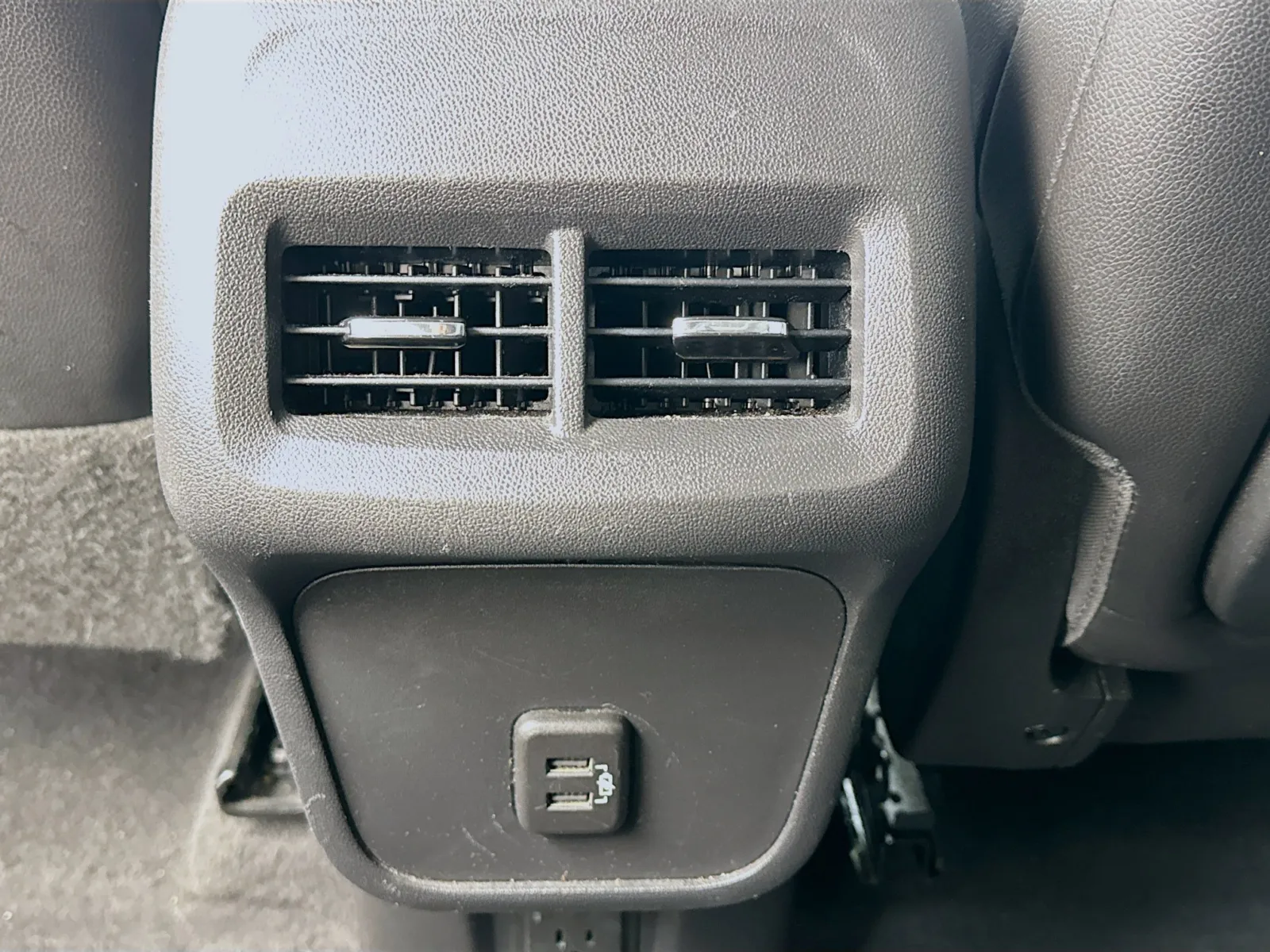 GMC Terrain photo 17
