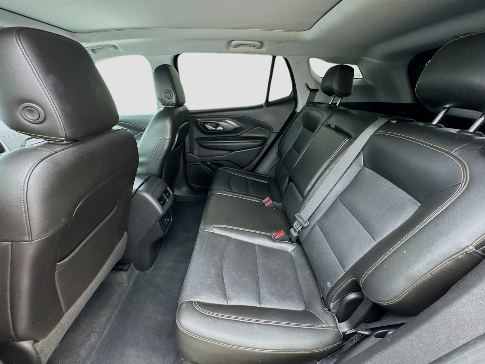 GMC Terrain photo 16