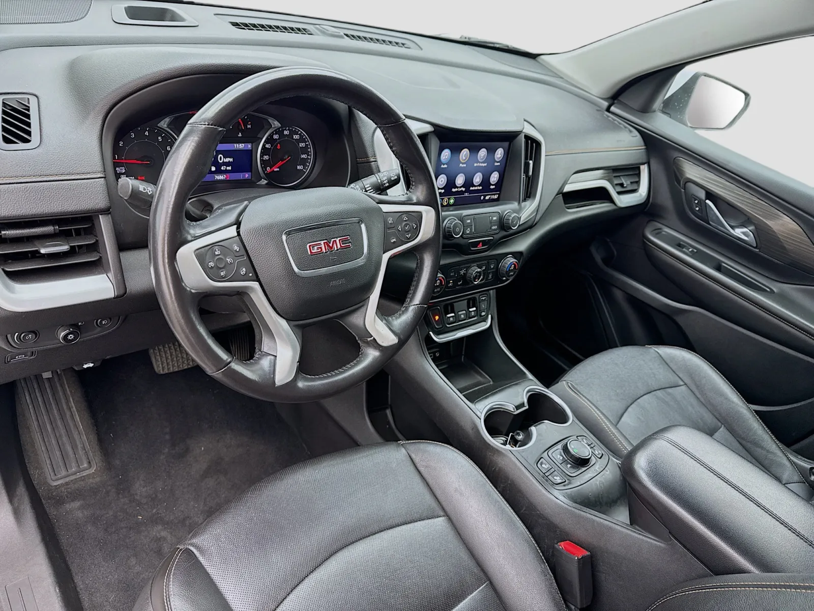 GMC Terrain photo 7