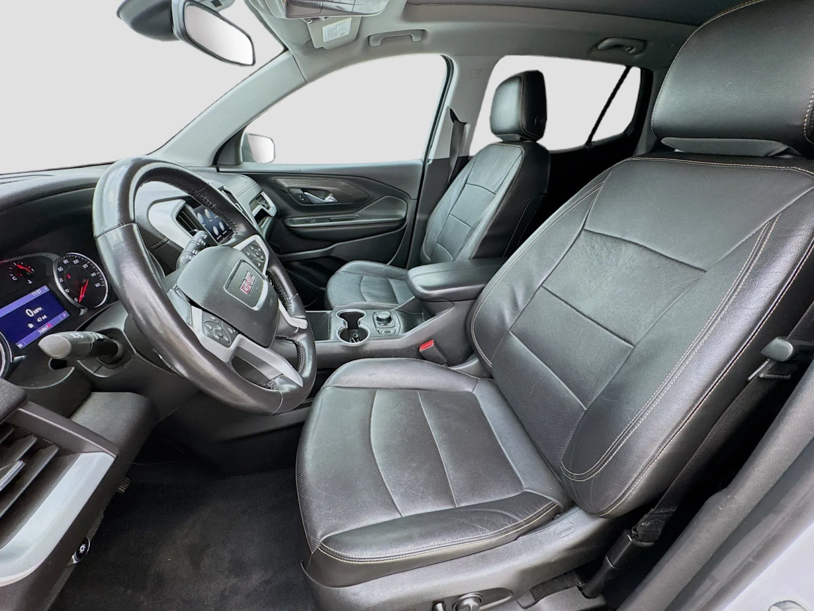 GMC Terrain photo 13