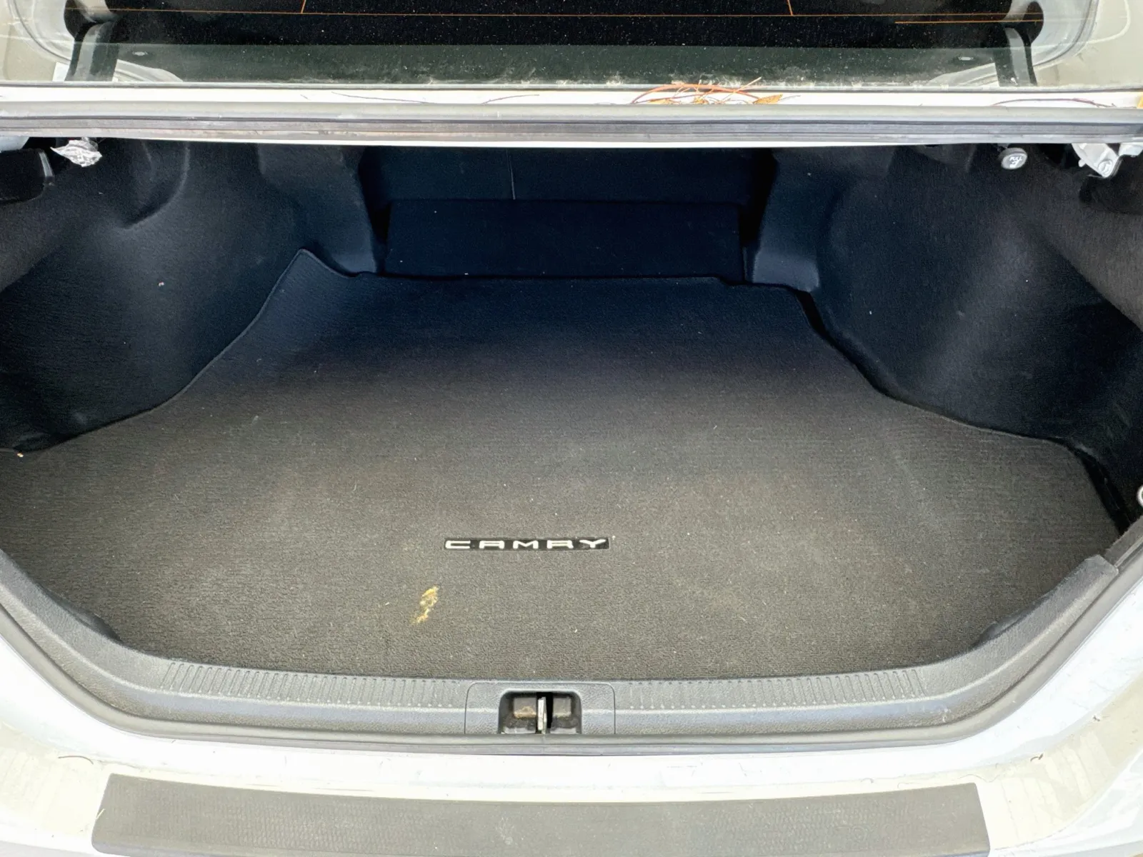 Toyota Camry photo 16