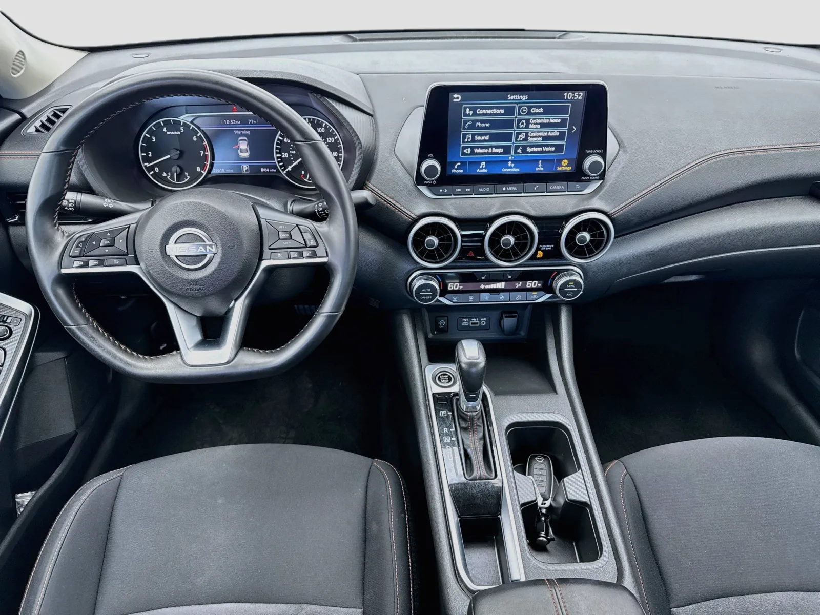 Nissan Sentra photo 14