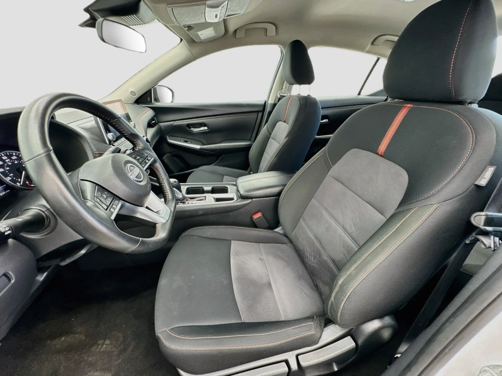 Nissan Sentra photo 13