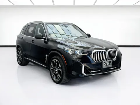 Another view of 2024 BMW X5 xDrive40i for sale in Bellflower, CA at STG Bellflower