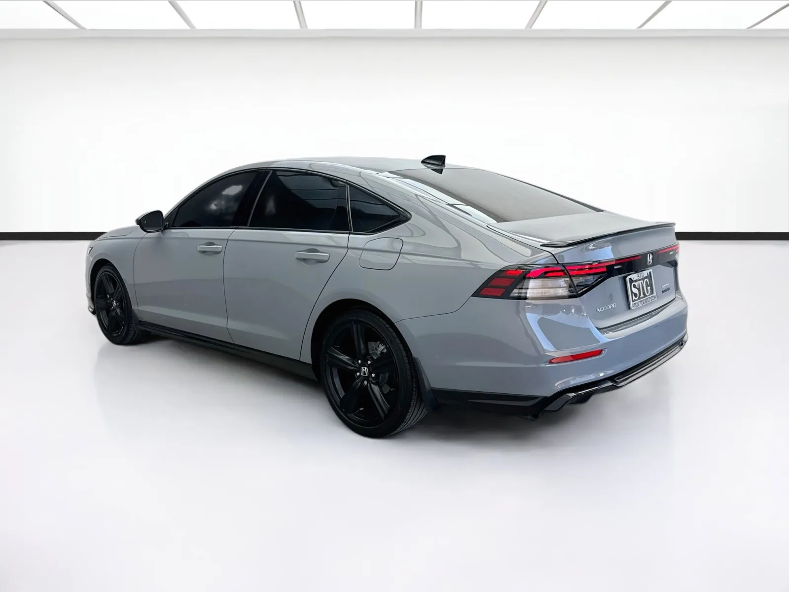 Honda Accord photo 6