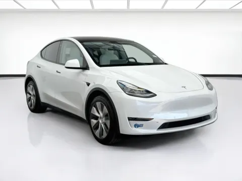 Another view of 2020 Tesla Model Y Long Range for sale in Bellflower, CA at STG Bellflower