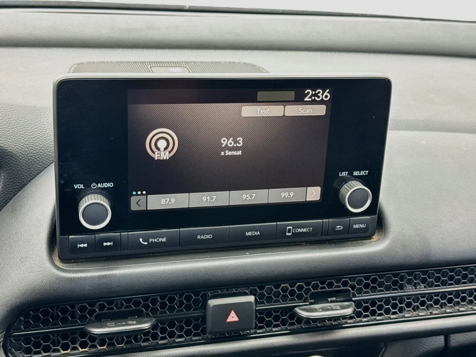 Honda HR-V photo 11