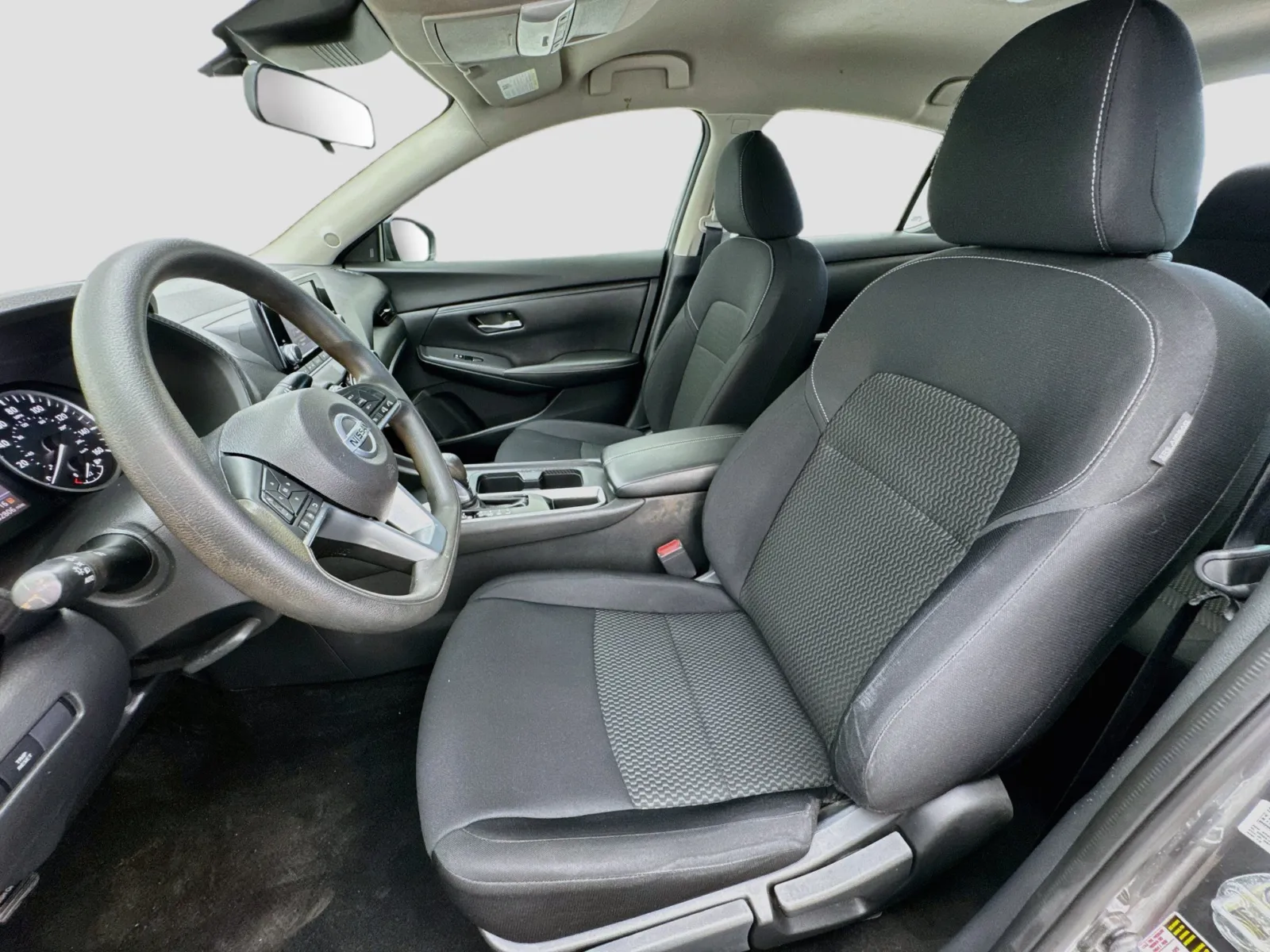 Nissan Sentra photo 13