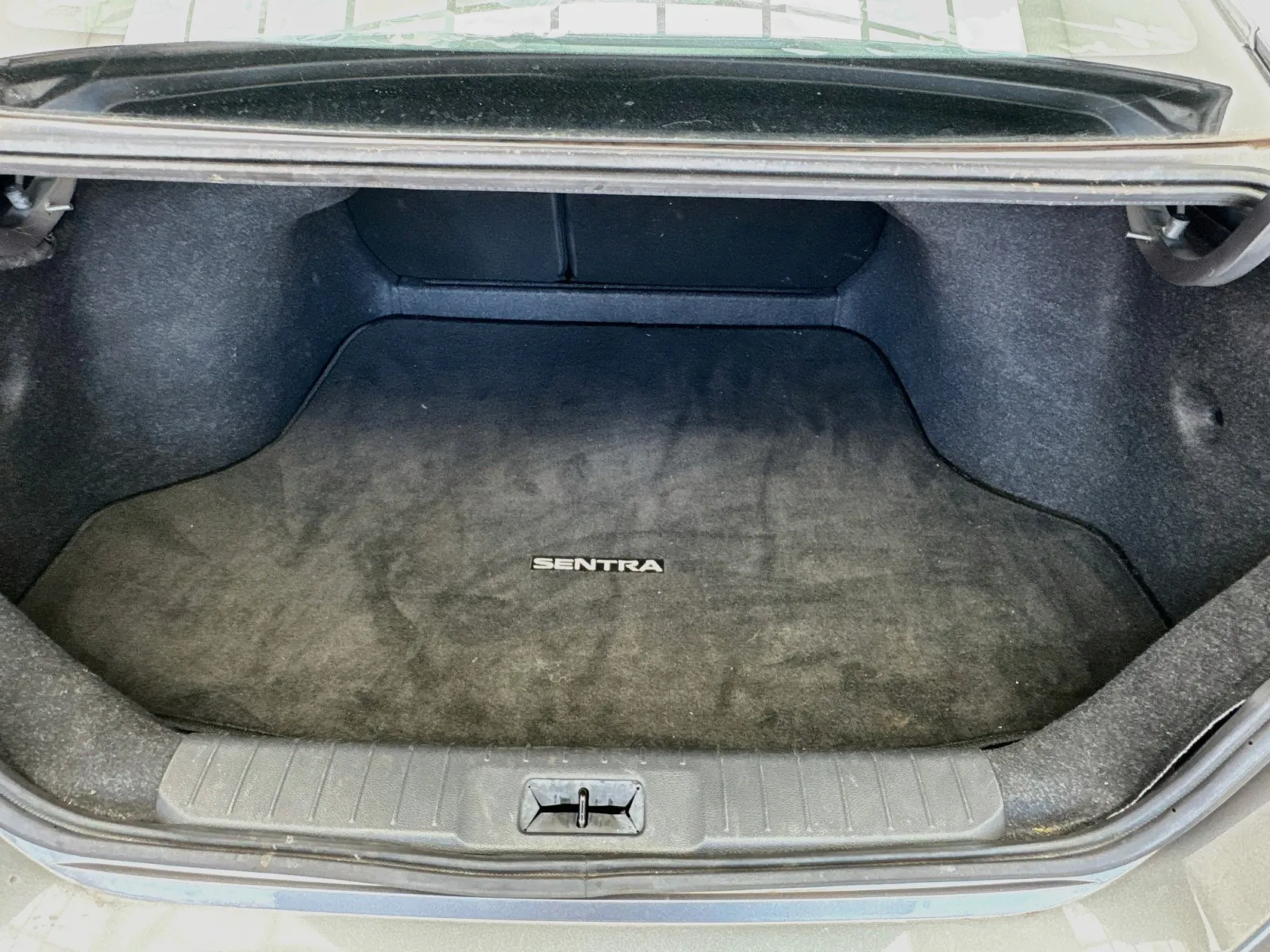 Nissan Sentra photo 16