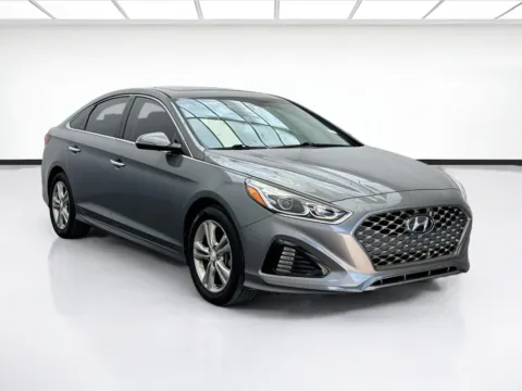 Another view of 2019 Hyundai Sonata Limited for sale in Bellflower, CA at STG Bellflower