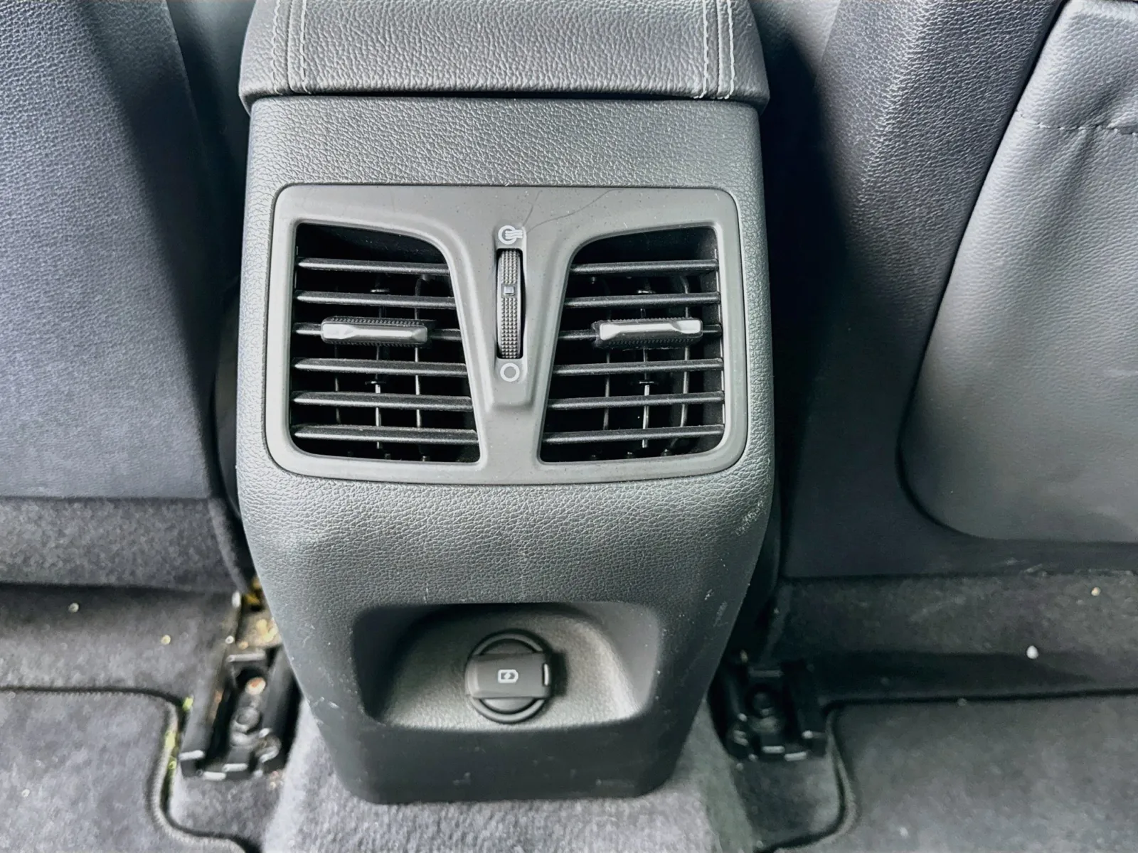 Hyundai Sonata photo 17