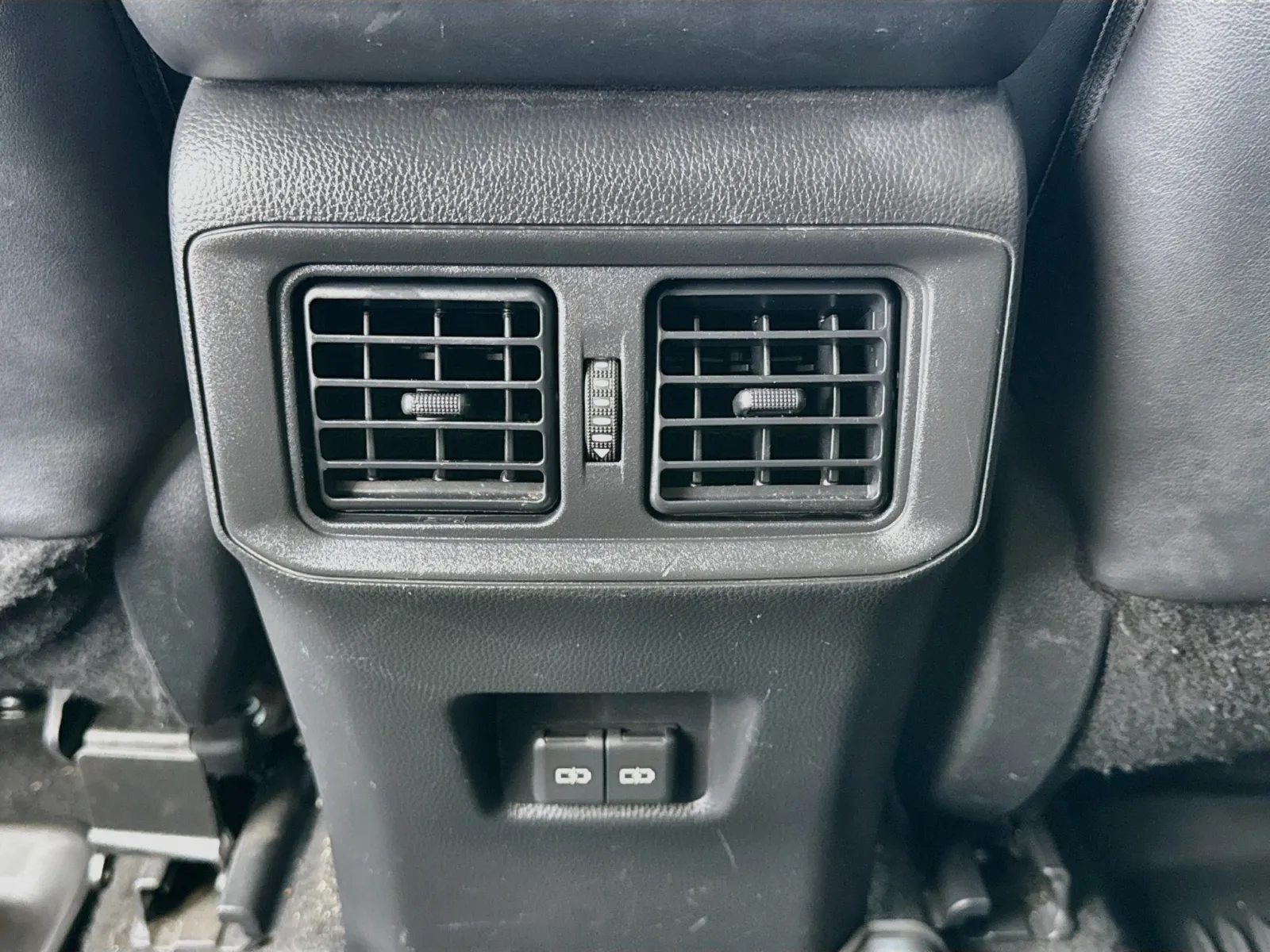 Toyota RAV4 photo 17
