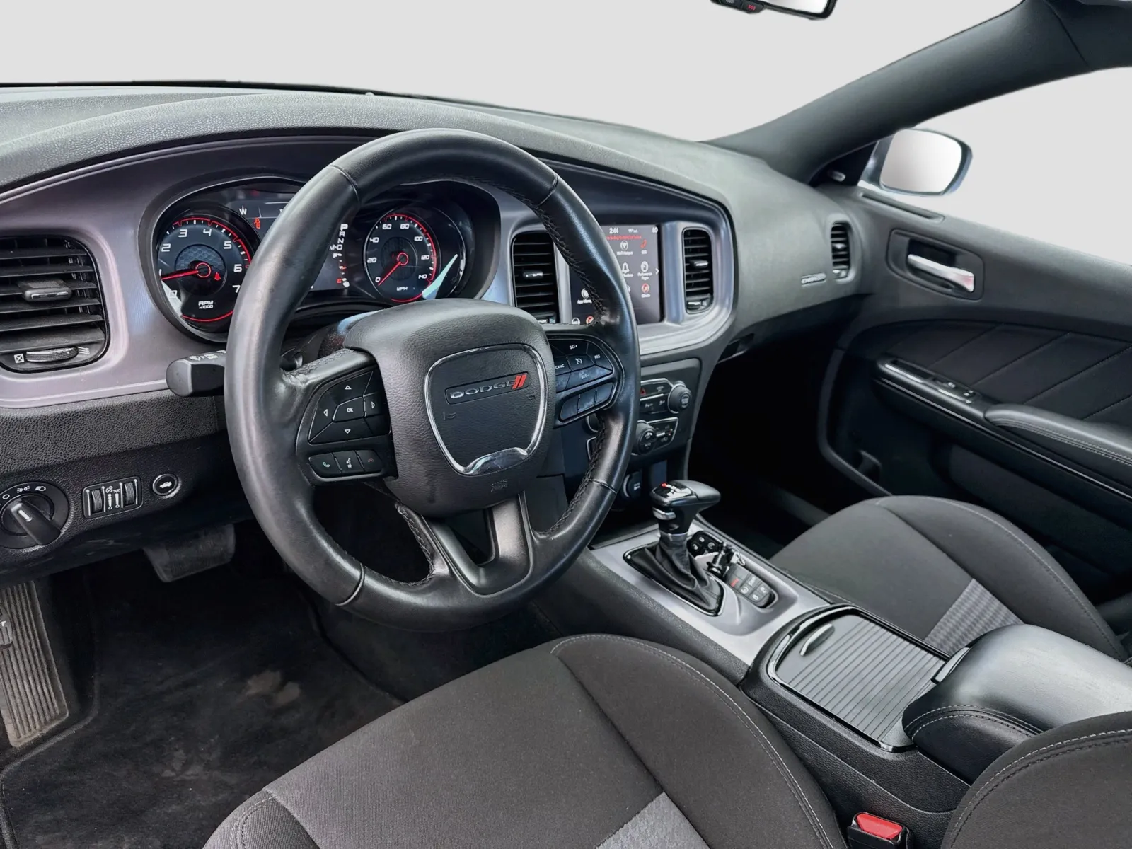 Dodge Charger photo 7