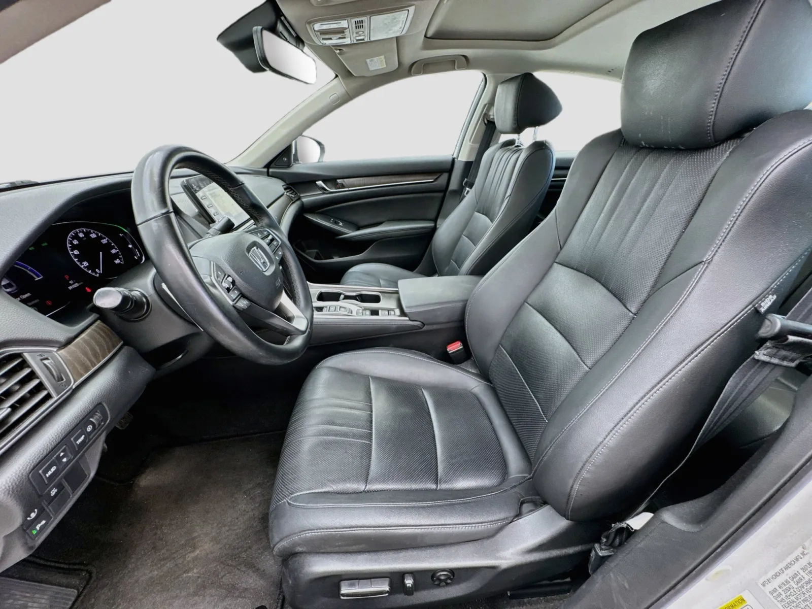 Honda Accord photo 13