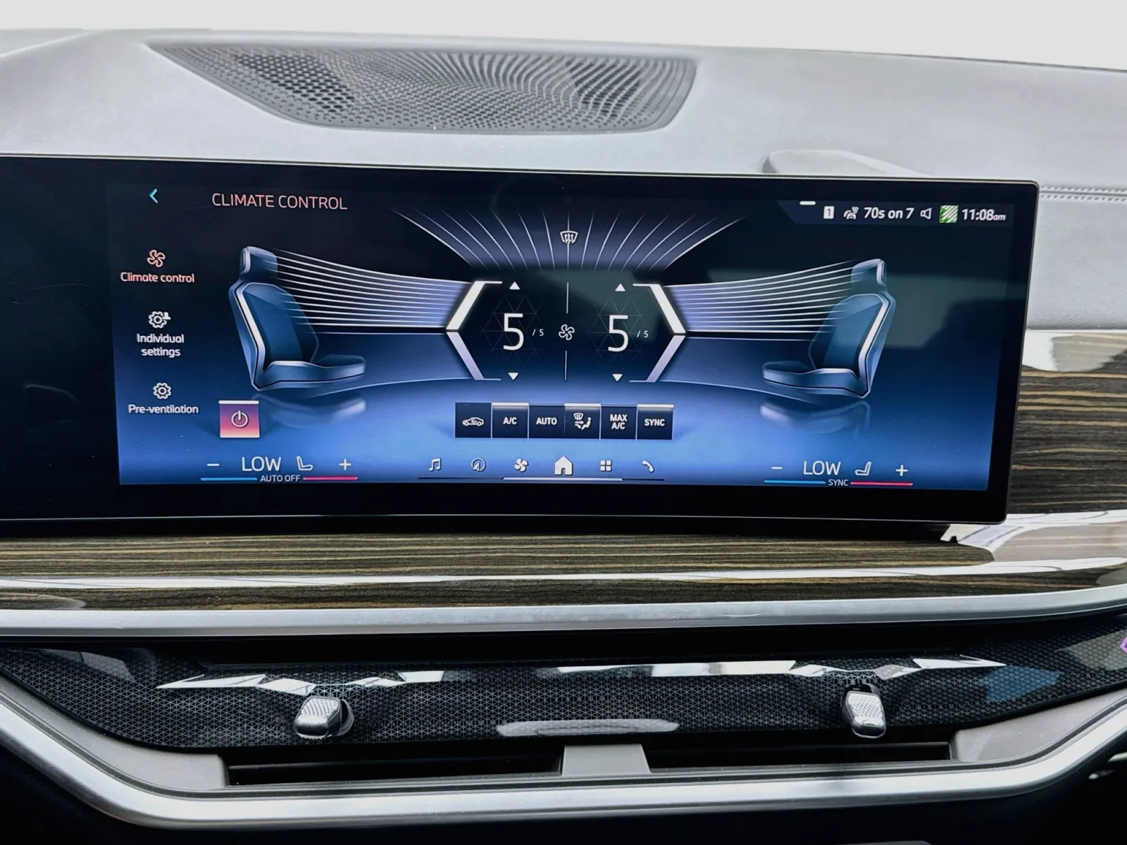 BMW X5 photo 12