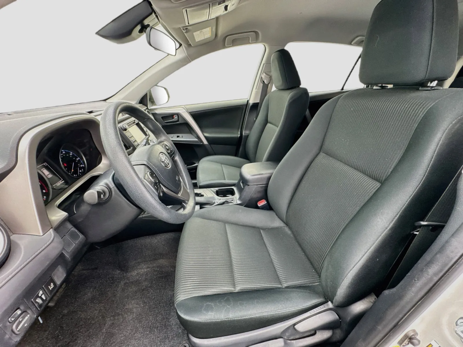 Toyota RAV4 photo 13