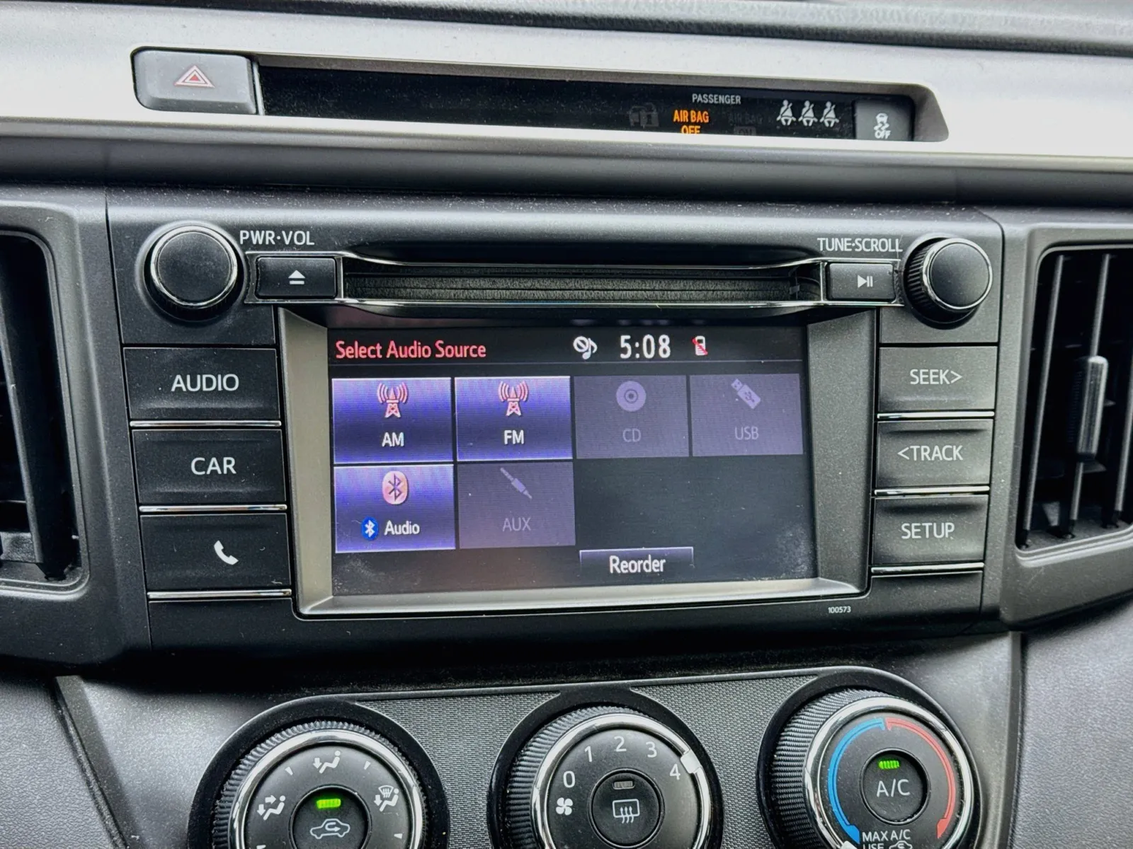 Toyota RAV4 photo 11
