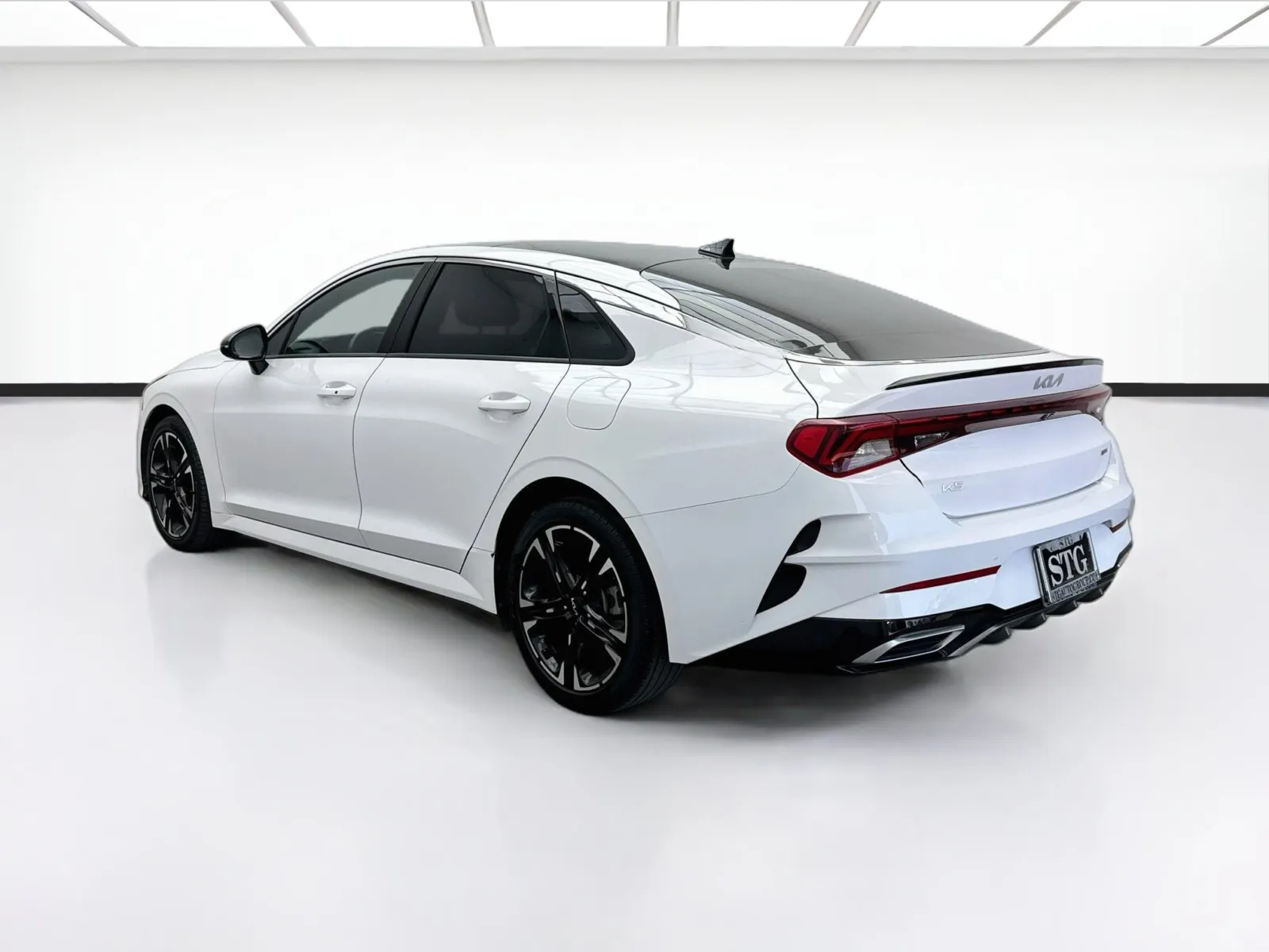 Kia K5 photo 6