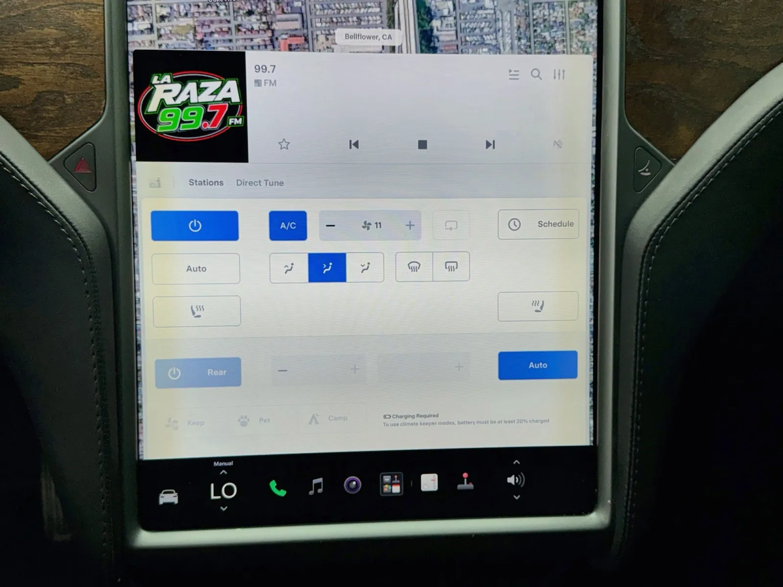 Tesla Model X photo 12