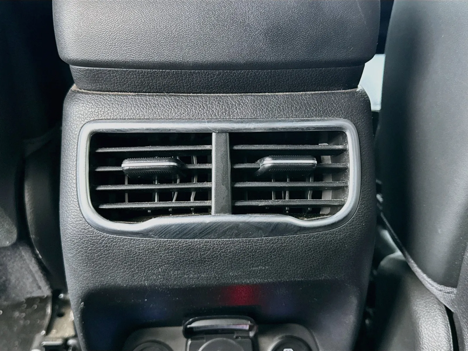 Hyundai Santa Fe photo 18