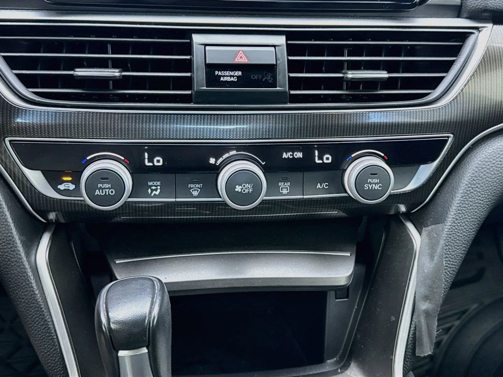Honda Accord photo 12