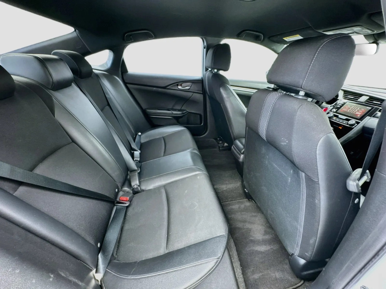 Honda Civic photo 17