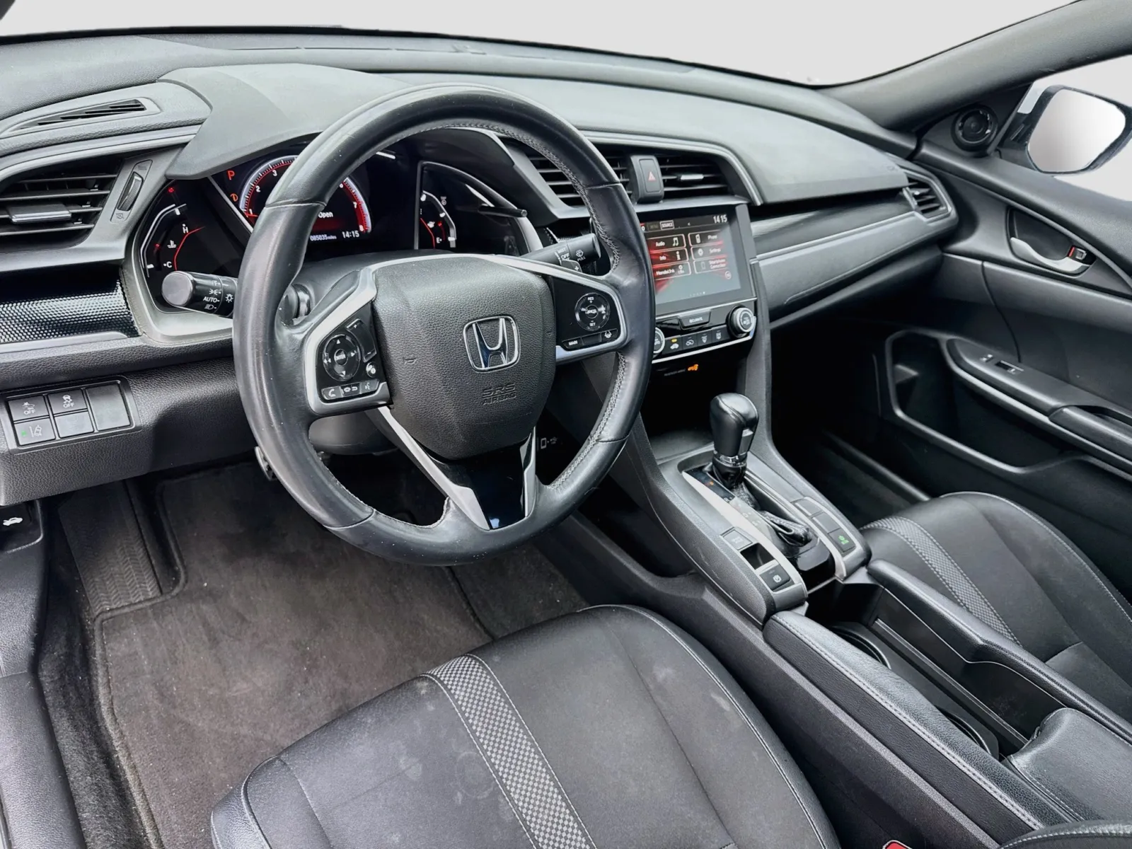 Honda Civic photo 7