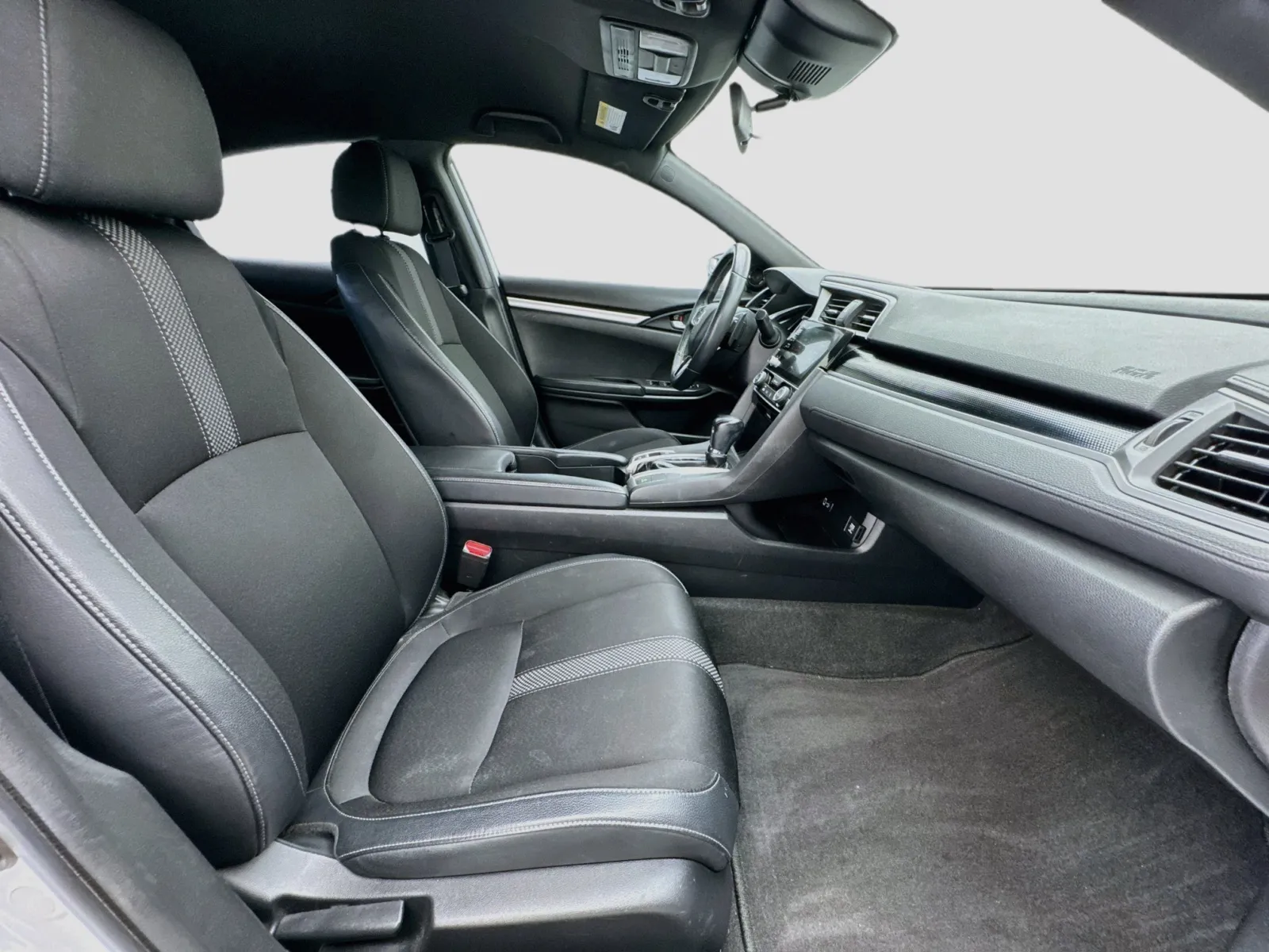 Honda Civic photo 18